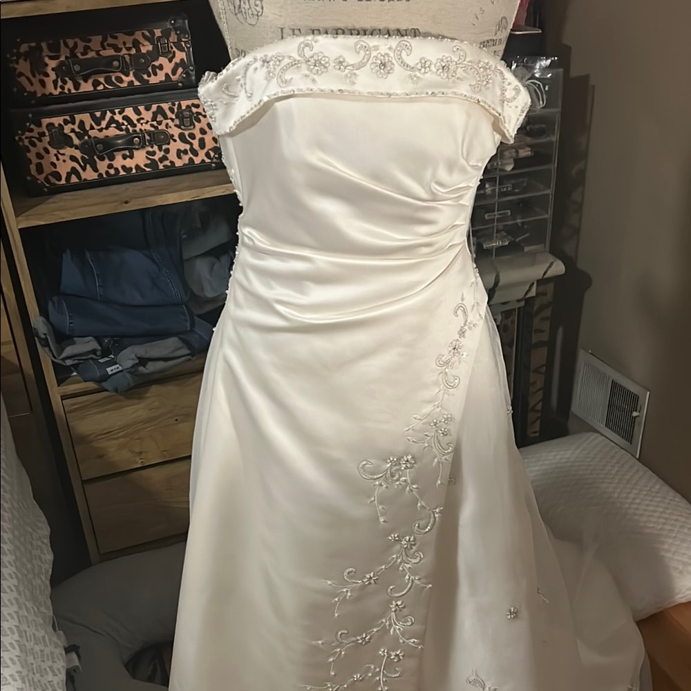 Christian Michele White Beaded Strapless Wedding Dress - 2